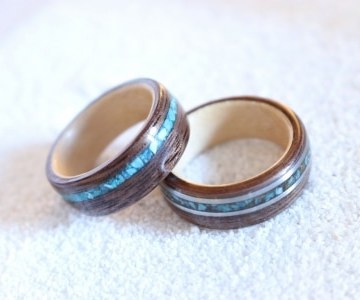 Amerikanische Nuss / Kanadischer Ahorn mit Türkis & Amerikanische Nuss / Kanadischer Ahorn mit Türkis auf goldfarbenem Glitzer und Inlay aus Silber